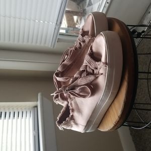 Steve Madden Satin Sneakers
